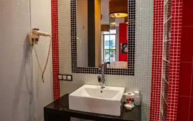 Piazza Boutique Hotel