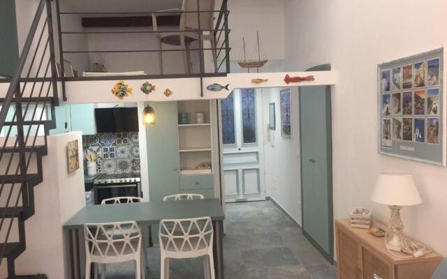 Studio Menton, 1 pièce, 2 personnes - FR-1-196-300