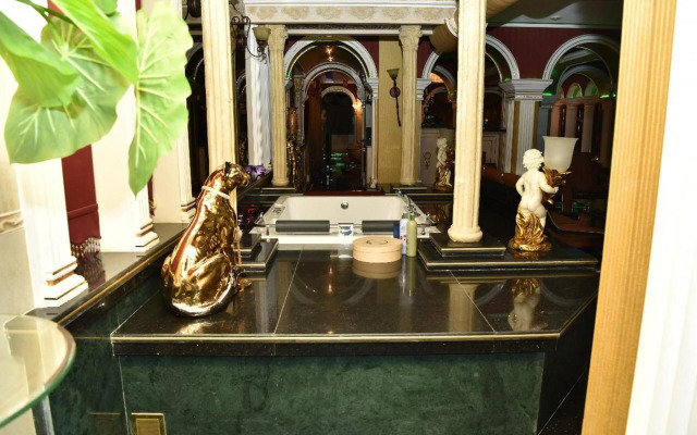 Sheikh Apartment in Baku