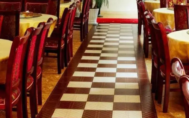 Century Sunshine Hotel