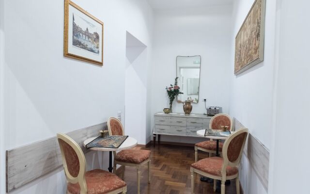 Domus Giulia