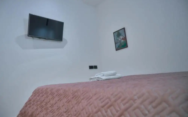 Kalpazo Inn Tirana