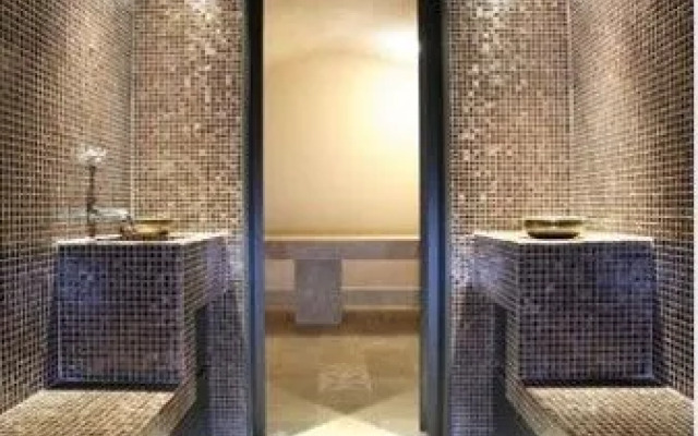 Stroll through History and Modern Design