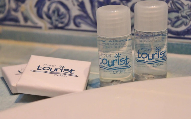 Hotel Tourist