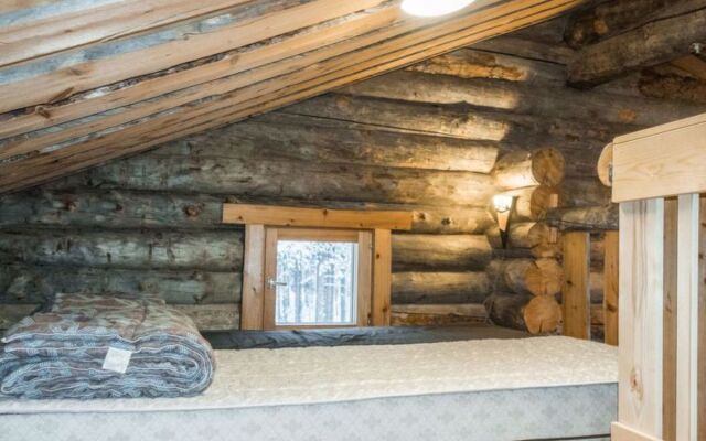 House  Salla