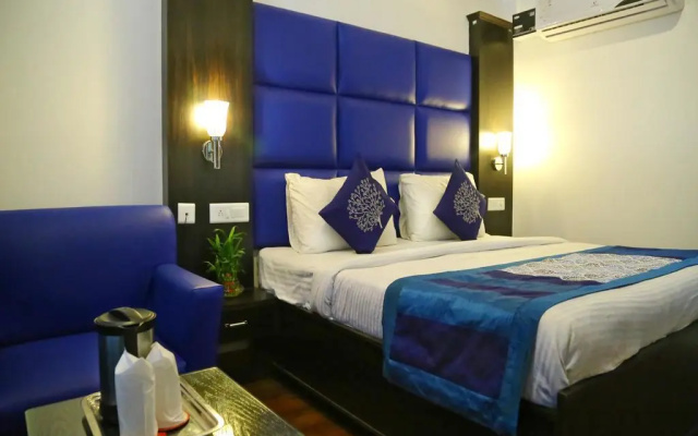 OYO 3712 Chandigarh Grand