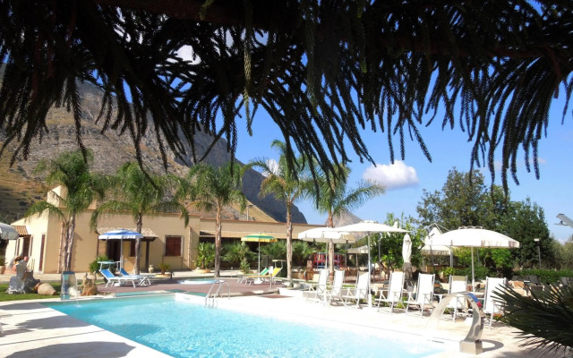 Hotel Oasi