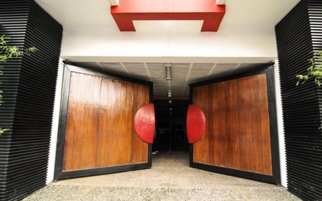 isuites Hotel
