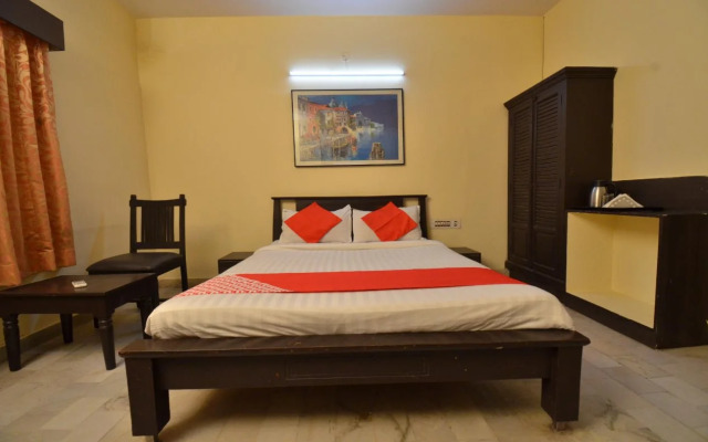 Oyo 24408 Nirmala Guest House