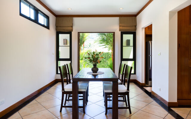 Nai Harn Baan-Bua Villas