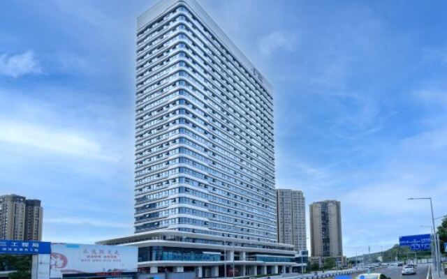 Wells Hotel (Chongqing Central Park)