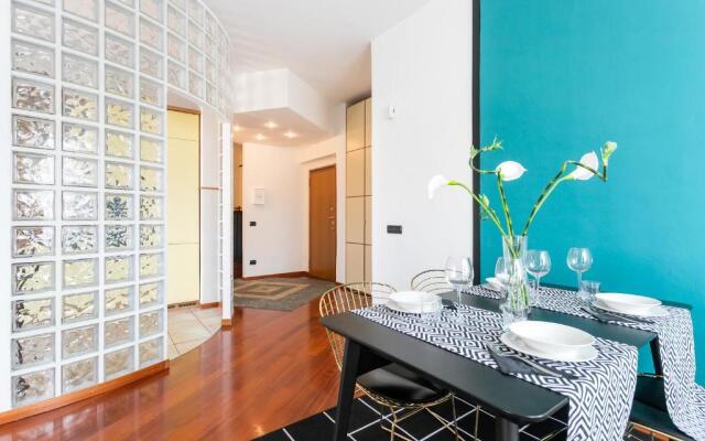 MyHomeInComo - Santa Chiara Apartment