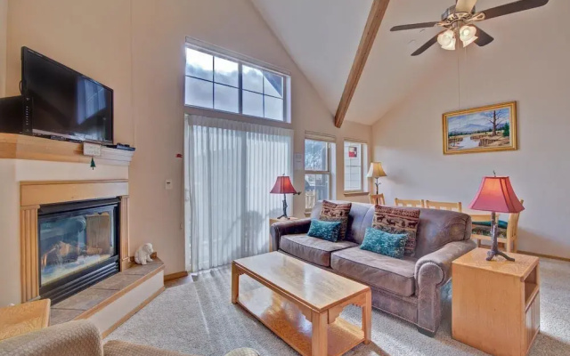 Tarn Landing  #c-4 2 Bedroom Condo by RedAwning