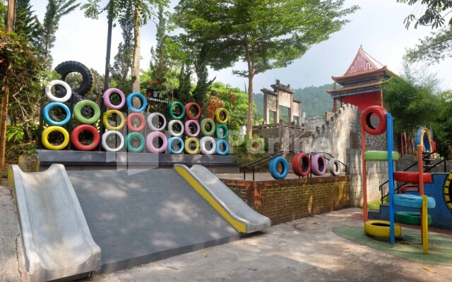 Javenir Hotel Tawangmangu RedPartner