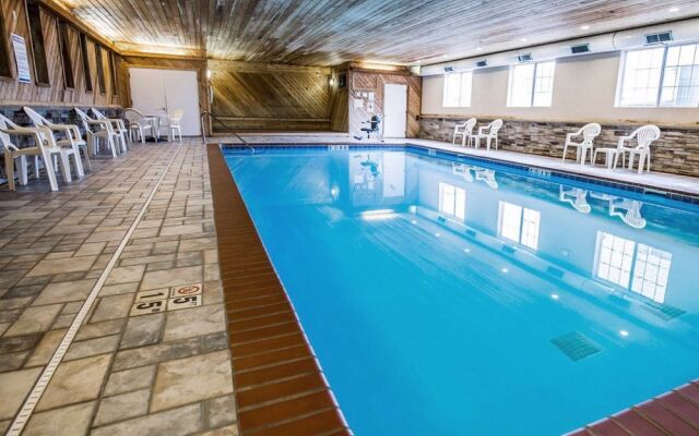 Comfort Inn & Suites Riverview