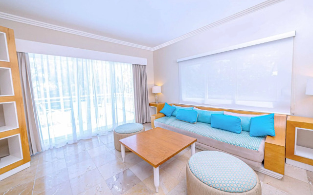 Presidential Suites Self Catering Punta Cana