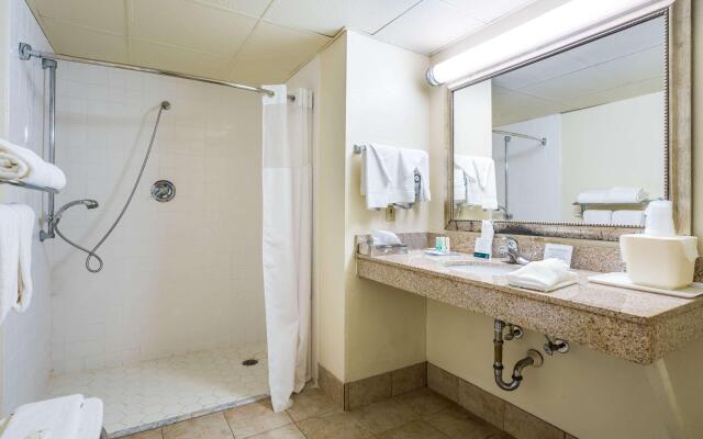 Quality Inn Battleboro