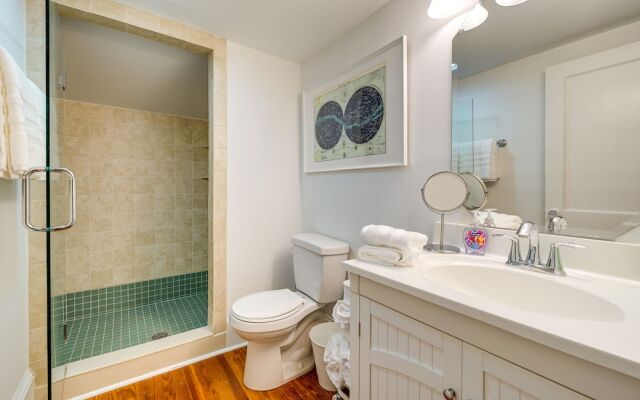 Wilmington Vacation Rental: Close to Riverwalk!