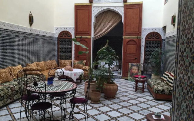 Riad Salma