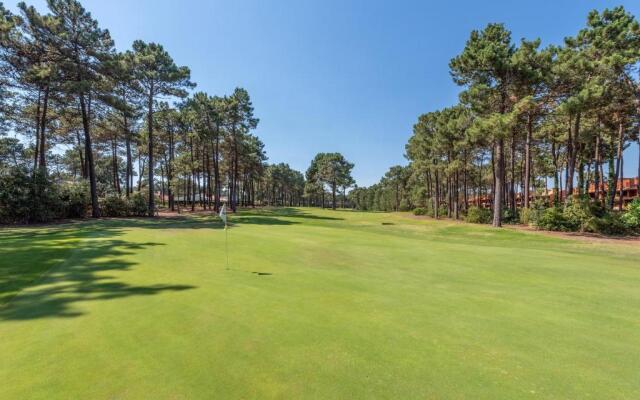 GuestReady - Aroeira Lisbon Apartment with Golf Course