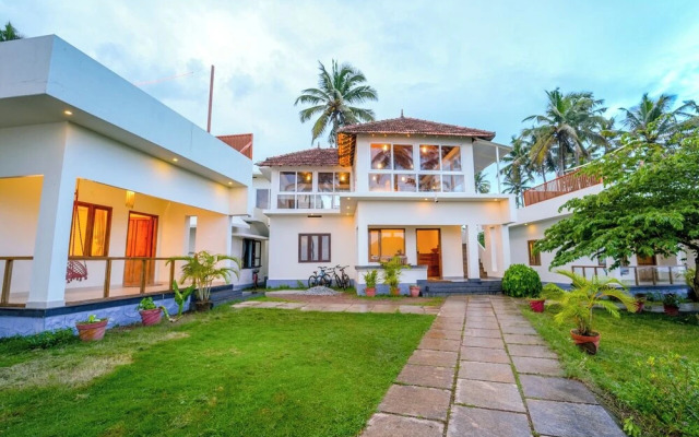 Solaris Beach View Resort by VOYE HOMES