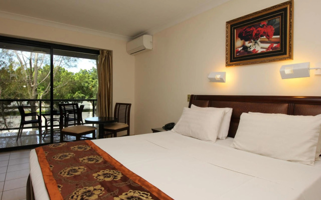 Novena Palms Motel