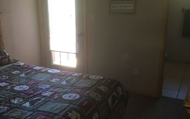 The Lodge at Lazy Bear Retreat