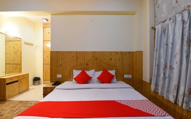 OYO 14150 Celebriti Suites