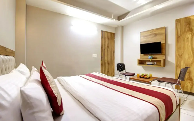 The Palm Suites