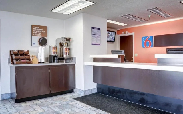Motel 6 The Dalles, OR