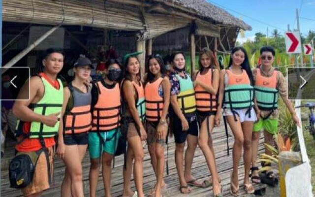Lake House Resort