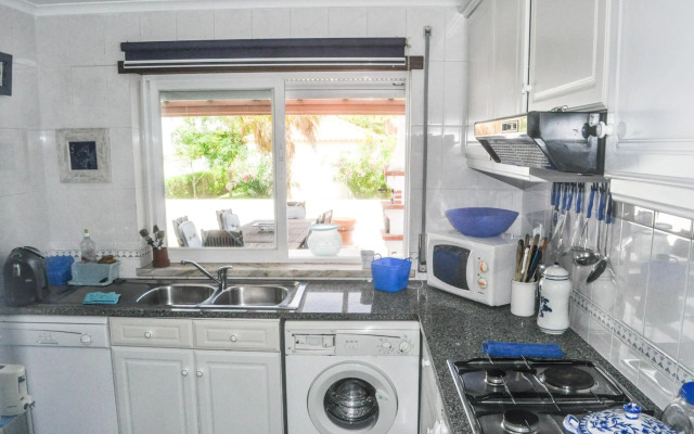 Beach House in Vilamoura: Terrace+pool