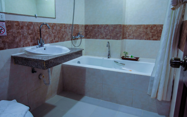 Paradise Garden Hotel and Convention Boracay Powered by ASTON