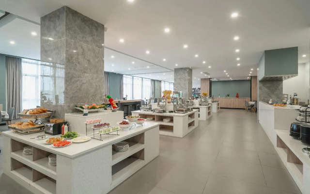 Youth Sunshine Hotel (Xiamen Xiang'an Culture and Education Park)