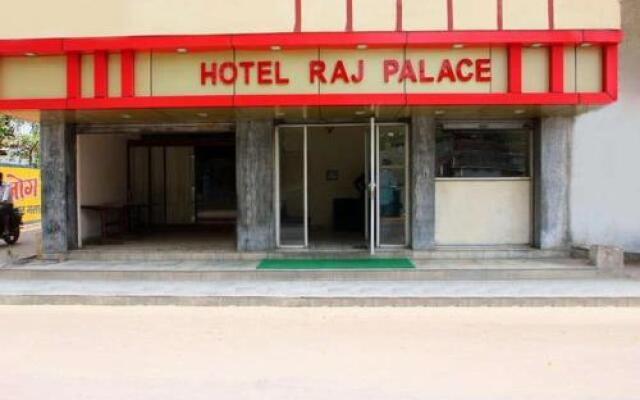 Hotel Raj Palace