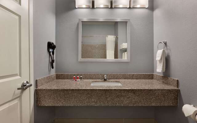 Days Inn by Wyndham Odessa