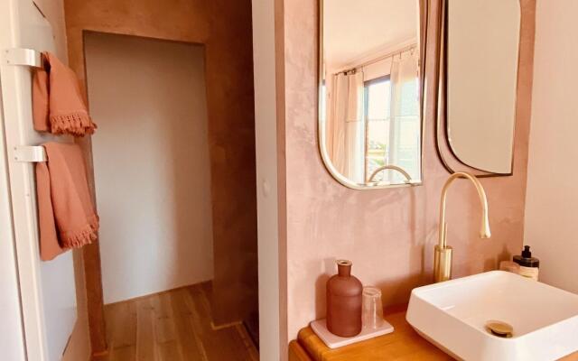 M&S Bed and Breakfast