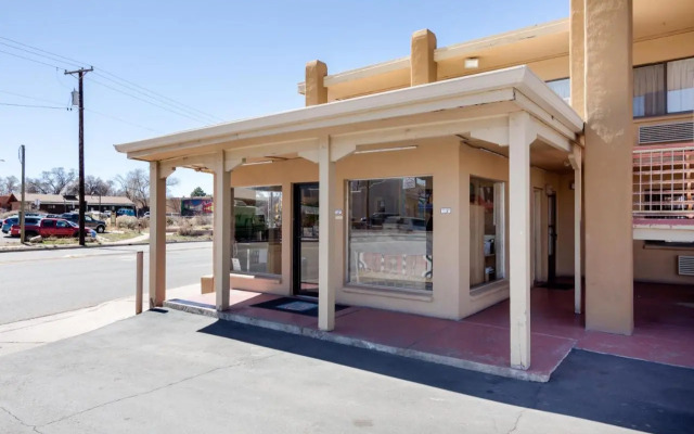 Santa Fe Plaza Travelodge