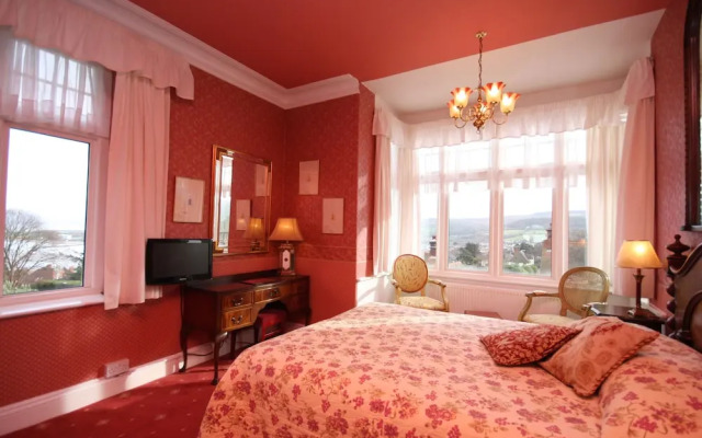 Marston Lodge Hotel
