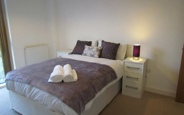 Sky Modern Apartment