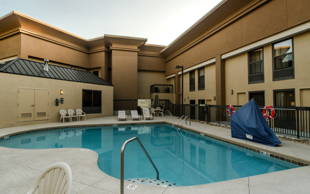 Hampton Inn Caryville-I-75/Cove Lake-State Park