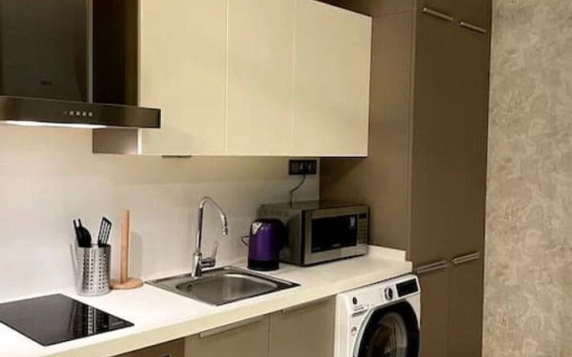 Brand-new Luxurious Studio Near Mall of Istanbul