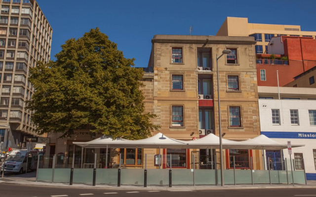 Customs House Hotel