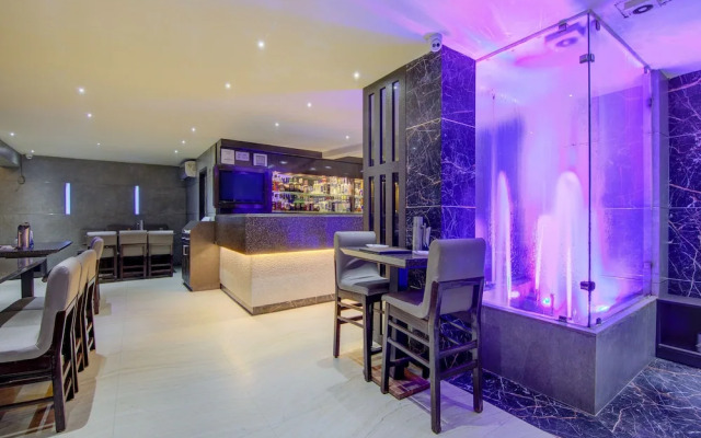 OYO 4266 Hotel Sagar
