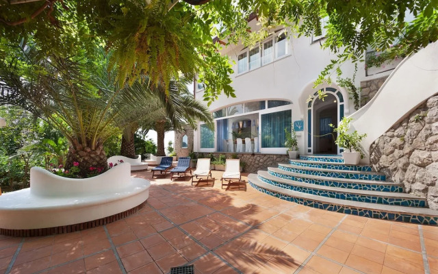 Villa Ariadne