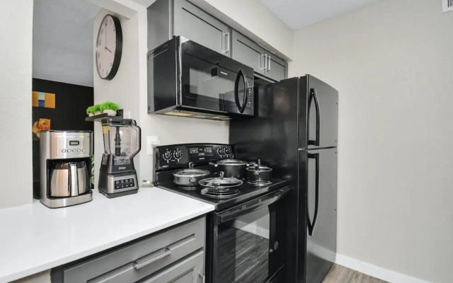 Tx Home Group - Uptown Galleria