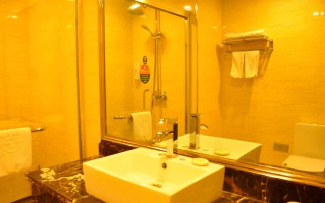 GreenTree Inn LanZhou YanBei Road United University Express Hotel