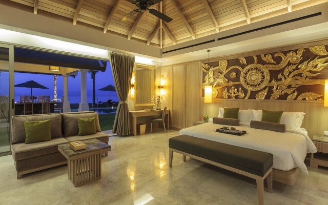 Miskawaan Beachfront Villas