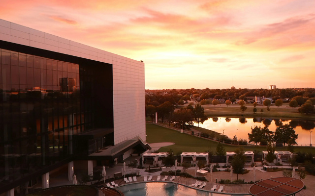 Loews Arlington