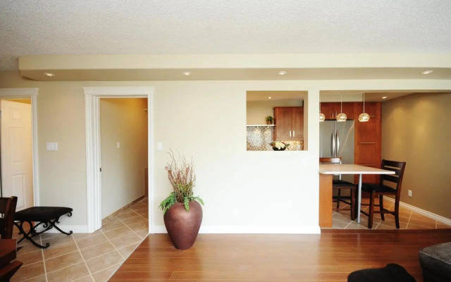 Mckinnon Pointe #307